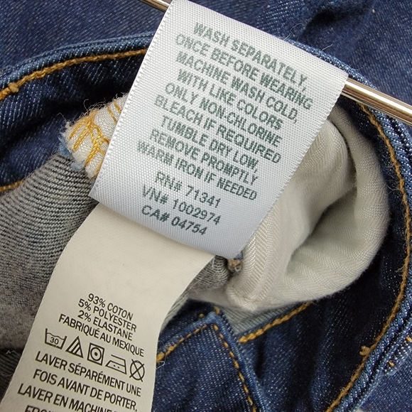 🔥SALE🔥 L.L. Bean Favorite Fit blue jeans womens size 10 Tall - Picture 9 of 12